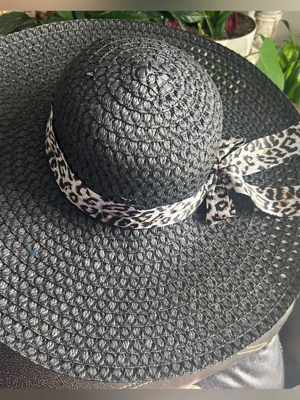 Black Wide-Brim Straw Sun Hat with Leopard Scarf